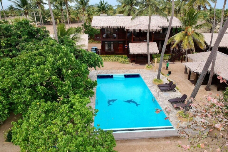 Nilaveli Beach Resort Pool