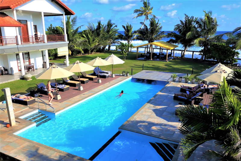 imagine villa pool
