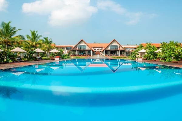 Uga Bay Hotel Sri Lanka Pool